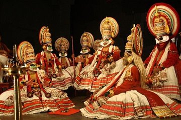 Half Day Kochi City Tour, a Kathakali Classical Dance Performance and Dinner