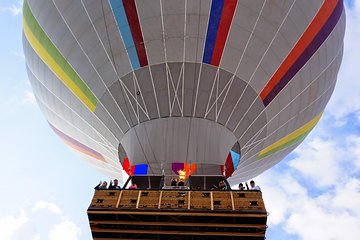 Sunrise Hot Air Balloon Ride in Phoenix with Breakfast