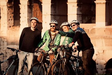 Rome City Small Group Bike Tour with quality Cannondale EBike