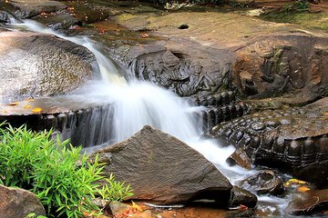 Kbal Spean and Banteay Srei Temple Private full day