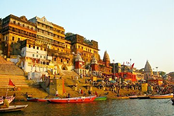 Private Full-Day City Tour of Varanasi Including Boat Ride