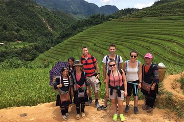 3days 3nights private tour Sapa trekking 1 way train 1 way luxury bus from Hanoi