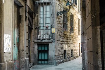 Barcelona's Jewish Quarter Private Walking Tour 