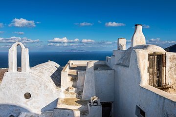Santorini: 4hr Private Countryside Hidden Paths Tour