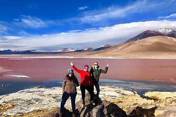 Private Day Trip to Laguna Colorada from Uyuni with Bilingüal Guide