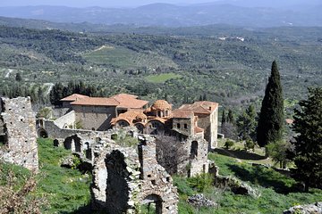 Mystras Private Day Trip from Athens with Great Lunch Included