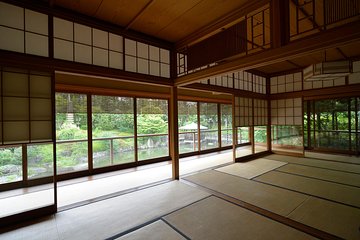 Private Tea Ceremony with Kimono in a Traditional Japanese Garden