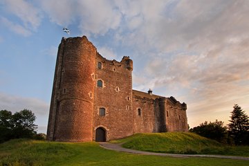 West Highlands, Lochs and Castles Day Tour Including Admission