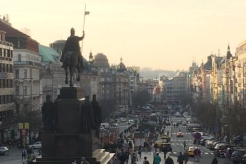 Private Walking Tour in Prague: Old Town with Jewish Quarter and Lower New Town