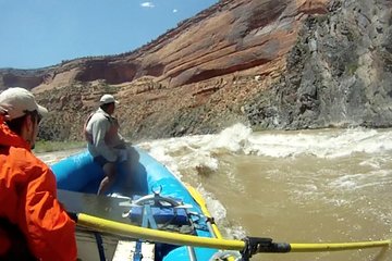 Moab Full-Day White Water Rafting Tour in Westwater Canyon