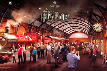 Harry Potter Tour of Warner Bros. Studio with Luxury Transport from London