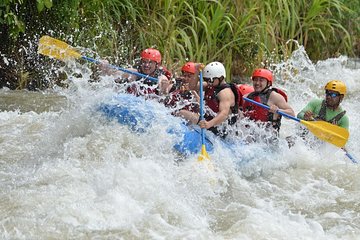 Naranjo River White Rafting Clas III-IV from Manuel Antonio