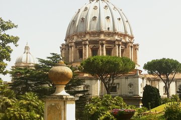 Exclusive Private Tour: Vatican Museums, Sistine Chapel, Basilica