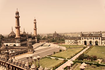 6-Hour Lucknow Sightseeing Tour with Hotel Pickup