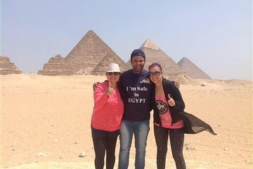 Best cairo tours visit to Giza Pyramids and Sphinx