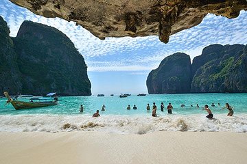 Phi Phi & Bamboo Islands SpeedBoat with Lunch