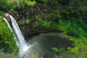 Crossing Over Tahiti Island Safari 4x4