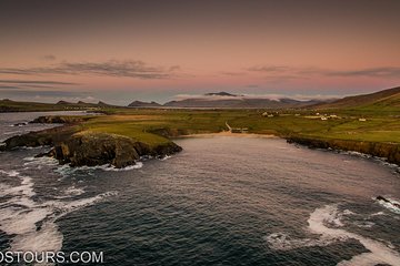 Full-Day Tour of the Dingle Peninsula, Slea Head, and Inch Beach