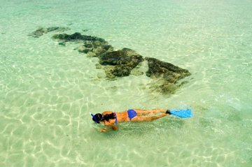 Maui South Shore Premier Kayak and Snorkel Tour from Makena Beach