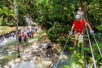 Dunn's River Climb and Zipline Over The Falls 