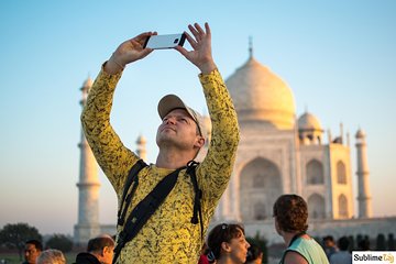 Taj Mahal And Agra Fort Private Day Tour with 5 Star Lunch