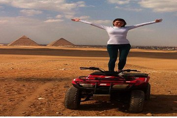 Quad bike adventure tour around the Pyramids and Sphinx