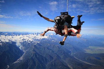 Tandem Skydive 16,500ft from Franz Josef