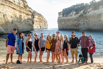 Great Ocean Road Reverse Itinerary with 12 Apostles from Melbourne