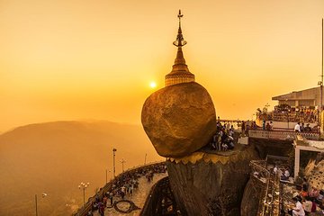 An Ancient Wonder of Kyaikhtiyo Pagoda 2D1N Tour (The Golden Rock)