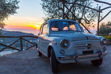 Private Tour: Naples Sightseeing by Vintage Fiat 500 or Fiat 600