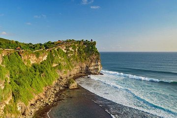 Private Uluwatu Temple Full-day Tour & Visit Padang-Padang Beach and Single Fin