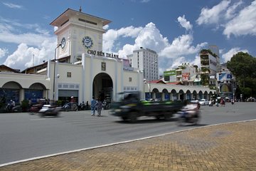 Fullday Tour of Ho Chi Minh City Including Cu Chi Tunnels