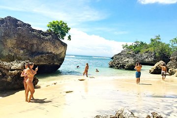 Private Half Day Tour Most Visited Bali Temple and Beach