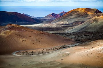 Lanzarote Short South Tour with Timanfaya Volcano Entrance