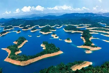 Private Day Tour to Thousand Islands Lake (Qiao Dao Lake) from Hangzhou