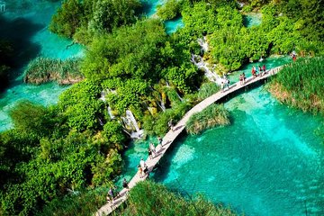 Plitvice lakes self guided tour with booked tickets 