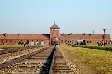 Auschwitz Birkenau Guaranteed Guided Tour or your money back