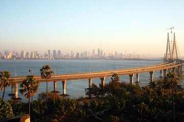 Mumbai Like a Local: Customized Private Tour