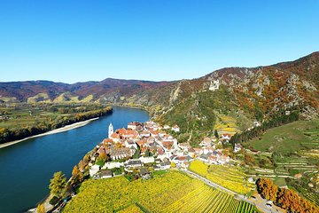 Private Tour Vienna to Salzburg via Wachau & Lake District