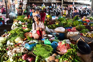 Cambodian Market Tour and Unique Cooking Experience in a Countryside Kitchen