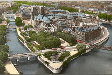 Paris 3-hour walking tour