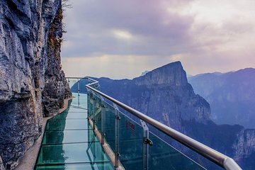 Private Day Tour: Tianmen Mountain And Tujia Folk Customs Park Discovery