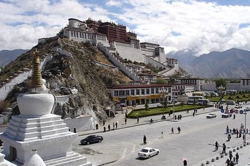 Private 4-Day Lhasa Tour Combo Package