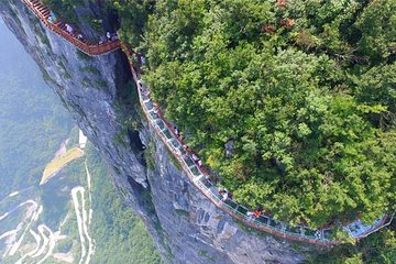 Zhangjiajie Private Trip of Tianmen Mountain Sky Walk and Tujia Custom