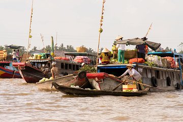 Mekong Delta Floating Market experience 2-day: Small group tour