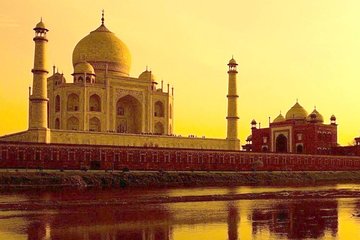 4 Days:Guided Taj Mahal, Fatehpur Sikri & Jaipur Tour From Delhi 