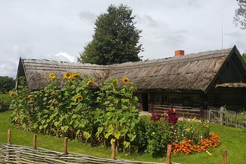 Day tour out of Vilnius: Paneriai holocaust park,Trakai castle, Rumsiskes museum