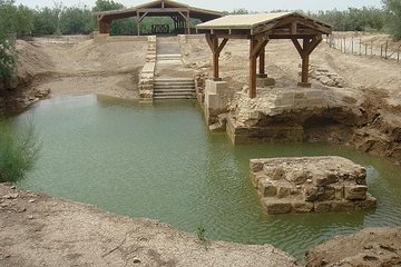 Private Amman Airport Layover Tour: The Baptism Site and Jordan River