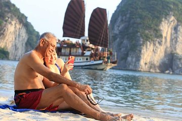 2-Day Spectacular Halong Bay Cruise from Hanoi