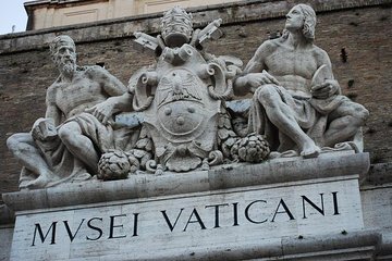 Vatican Museums and Sistine Chapel Small Group Tour with St Peter